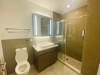 Rented by House Key Realty LLC