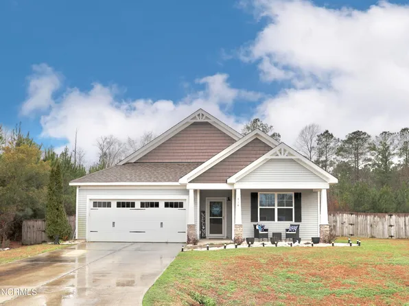 414 Mccall Drive, Jacksonville, NC 28540