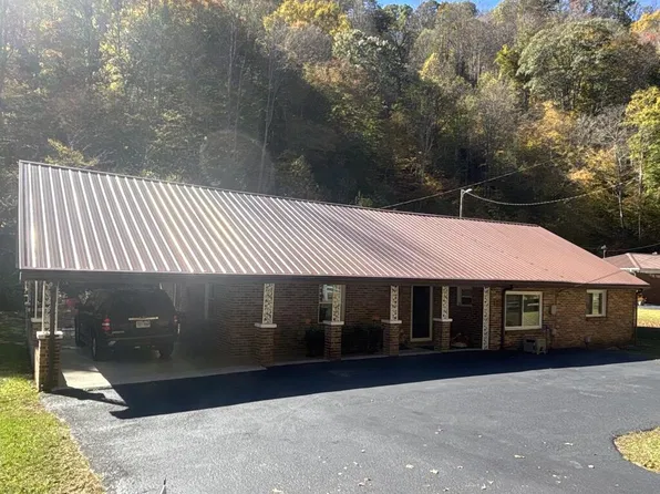 11432 Slate Creek Rd, Grundy, VA 24614