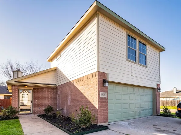 10650 Flamewood Dr, Fort Worth, TX 76140