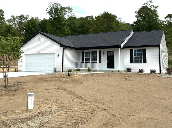 7642 Cinnamon Woods Trl, Kalamazoo, MI 49004