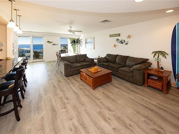 3rd image of 3700 Sandpiper Rd #218A