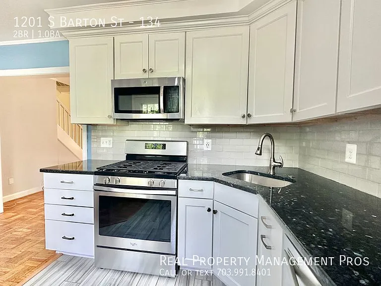 1201 S Barton St #134 — Photo 3