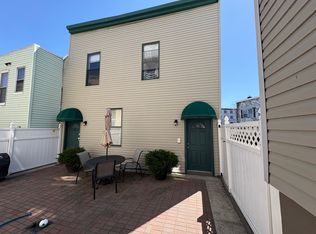 5 Ridgely Pl APT 1, Weehawken, NJ 07086