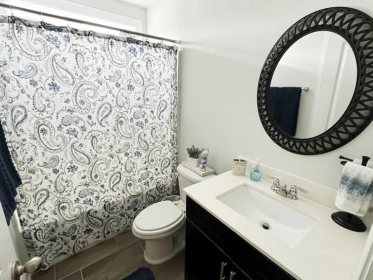 Bathroom 3