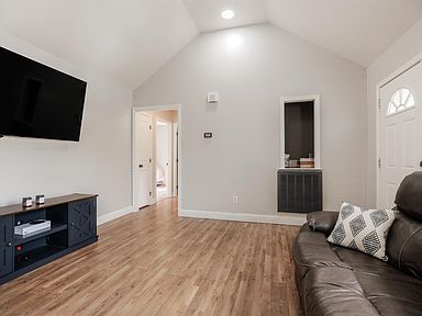 20 Acton Loop Rd, Moody, AL 35004 | Zillow