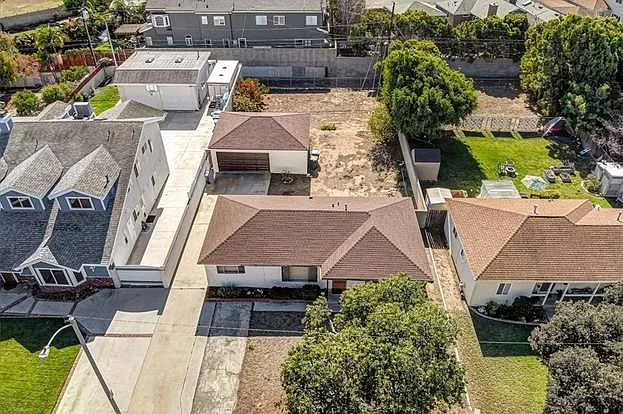 4604 Mindora Dr — Photo 14