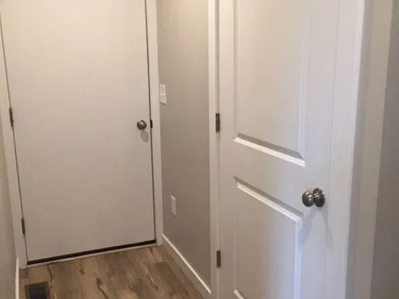 4th image of 3179 Tschache Ln