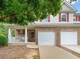 138 Fox Creek Dr, Woodstock, GA 30188