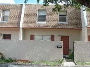 151 NW 27th Ter, Fort Lauderdale, FL 33311