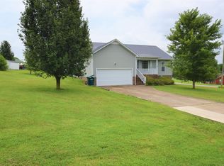 400 W Gate Dr, Pulaski, TN 38478