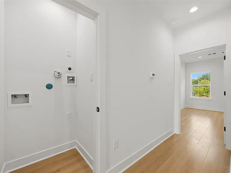 8210 Lawler St #A — Photo 18