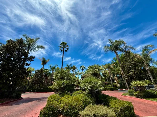 2909 E Huntington Blvd #207, Fresno, CA 93721