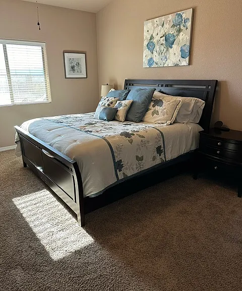 2214 Edgewood Dr — Photo 10