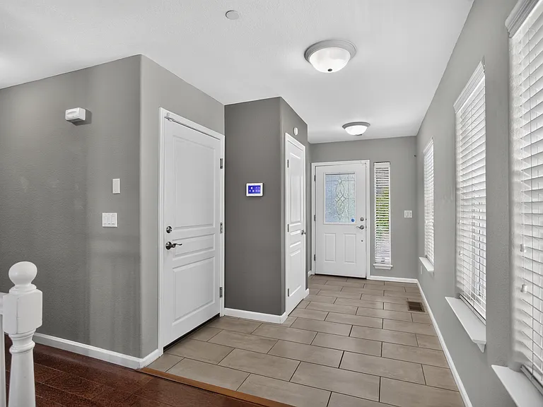 Tile entryway