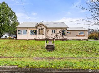 1507 Park Avenue, Raymond, WA 98577