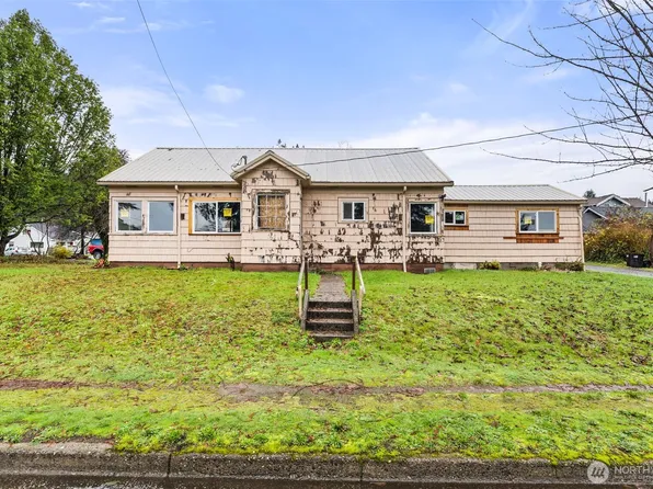 1507 Park Avenue, Raymond, WA 98577