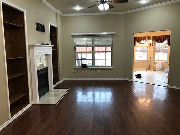 3rd image of 7980 Sally Ct