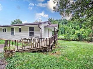 10 S Turkey Creek Rd #C, Leicester, NC 28748