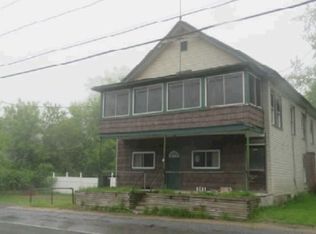 3213 Plank Rd, Mineville, NY 12956
