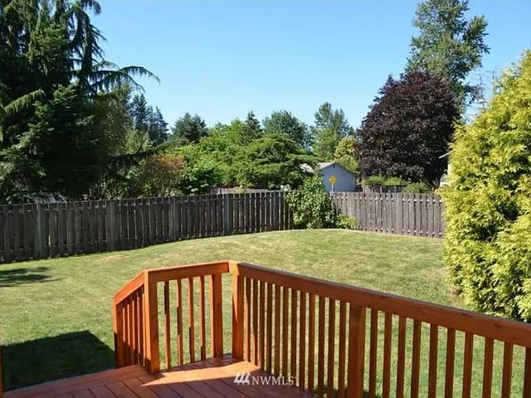 2810 11th St SE — Photo 17