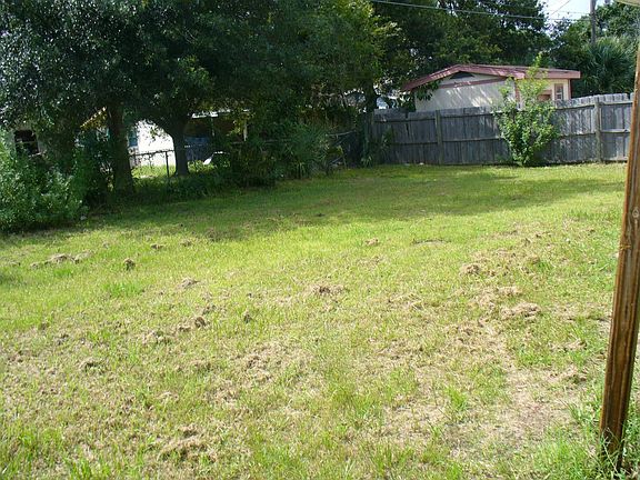 Spacious backyard