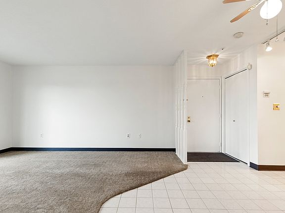 5th image of 21 Margin St APT 27