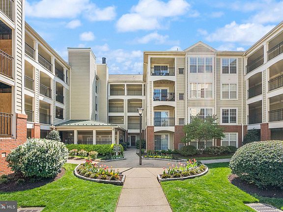 4th image of 1100 Quaker Hill Dr APT 422