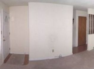 355 Brandywine Ln, Hanover, PA 17331