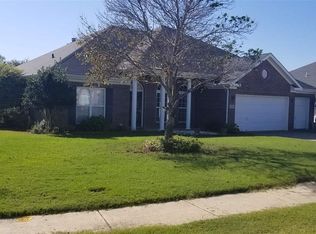 5008 Patriot Park Dr SE, Owens Cross Roads, AL 35763