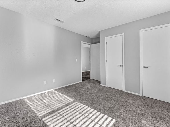 fayetteville-arkansas-448601819 picture