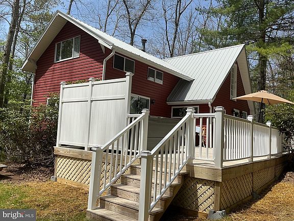 4th image of 158 Oak Way Rd