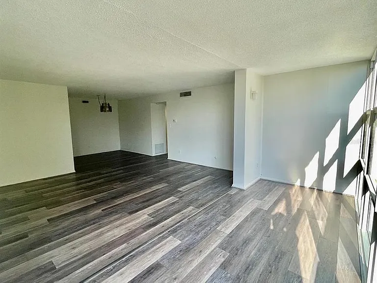 1224 S Peninsula Dr #304 — Photo 21