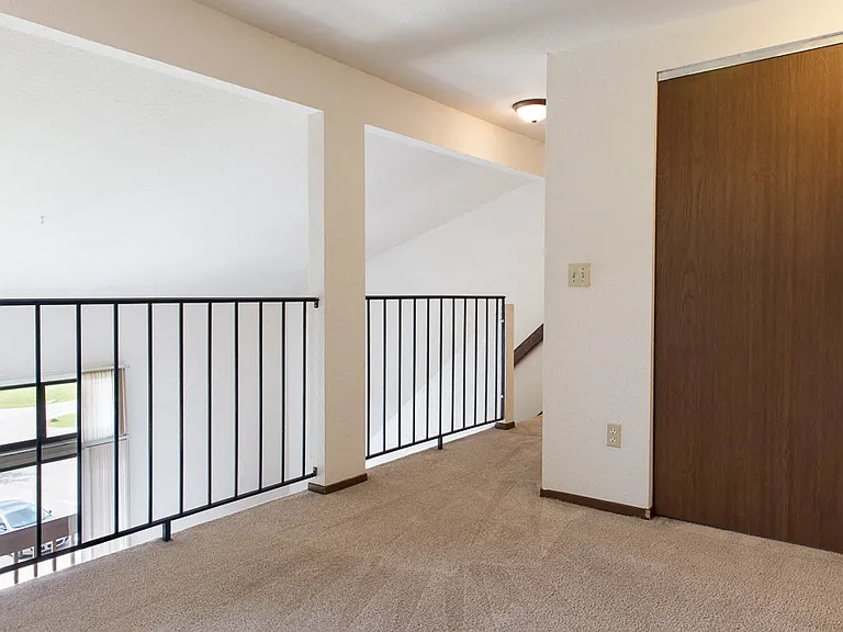 3790 Whispering Way Dr SE — Photo 8