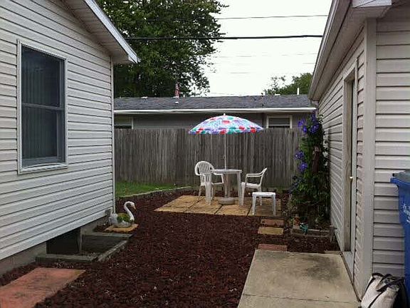 2nd image of 3413 Fernwood Dr