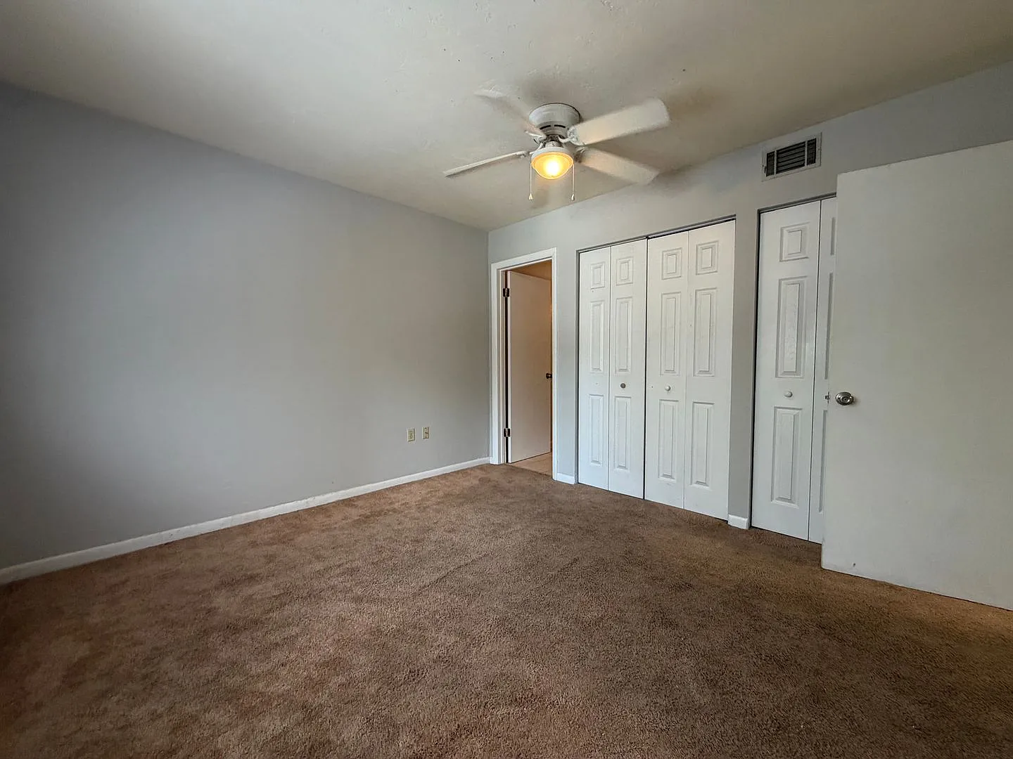 2-Bedroom, 2-Bath Condo Near UF, Shands and Downtown Gainesville — Photo 3