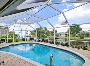 879 S Town And River Dr, Fort Myers, FL 33919