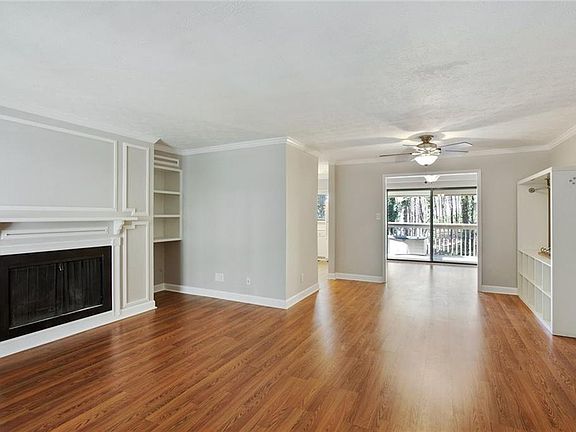 5th image of 406 River Mill Cir