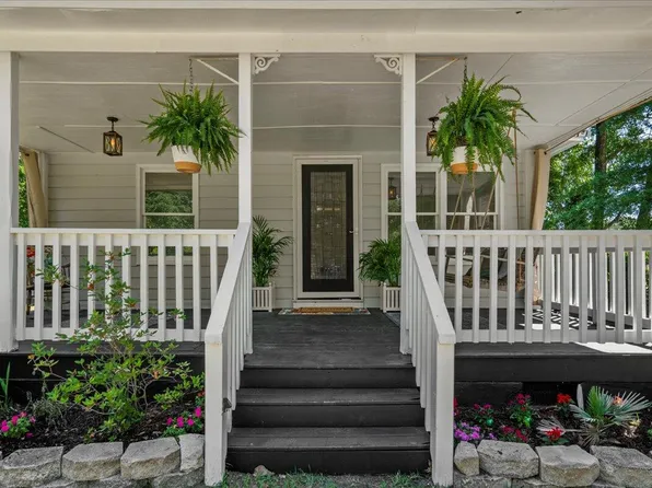 1090 Jones Swamp Rd, Walterboro, SC 29488