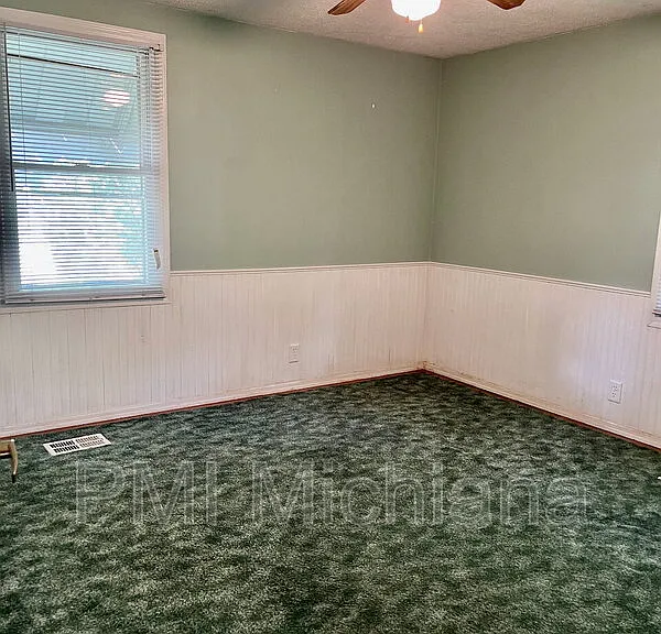 2405 Woodmont Dr — Photo 17