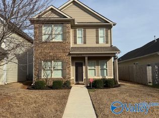 6032 Stonewater Ct NW, Huntsville, AL 35806