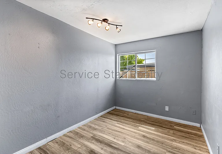 5939 W Orange Dr — Photo 17