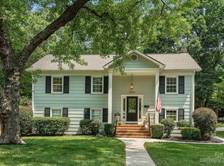 3833 Riverbend Rd, Charlotte, NC 28210