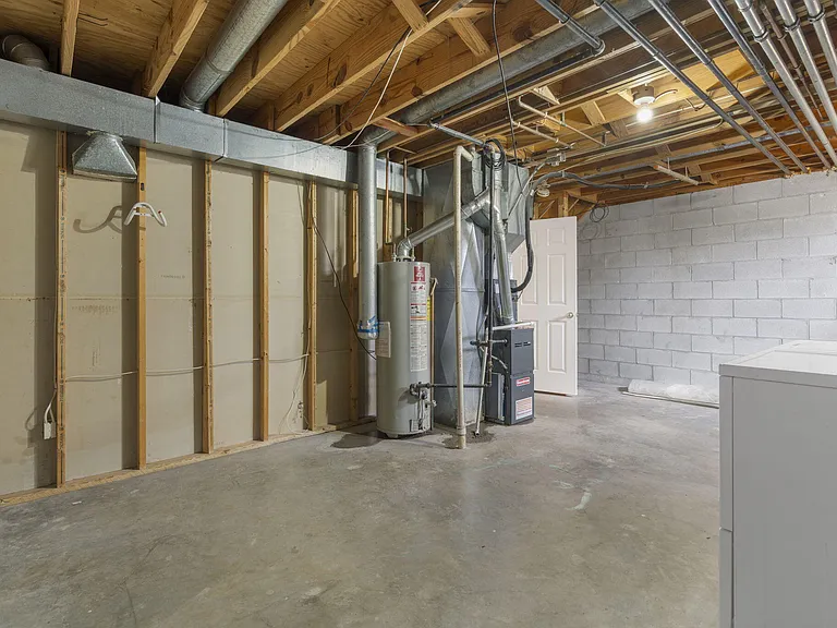 1711 E Walnut Lawn St — Photo 25