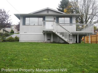 560 E Marine View Dr, Everett, WA 98201