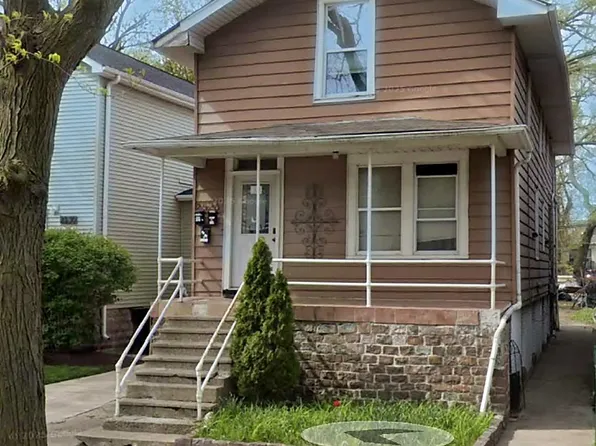 2526 W Winona St, Chicago, IL 60625