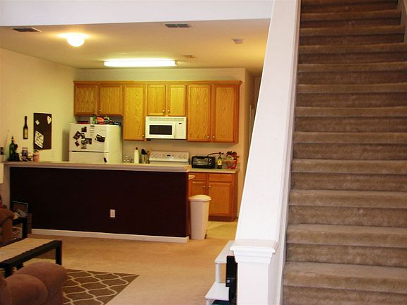 2nd image of 3284 Sugar Berry Way #28