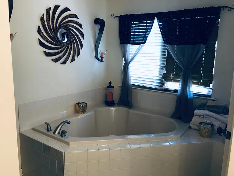 34 Brewster Dr — Photo 13