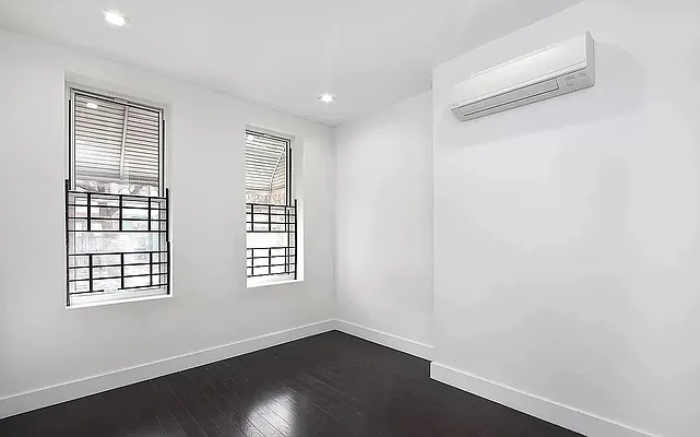 Rented by Corcoran | media 7