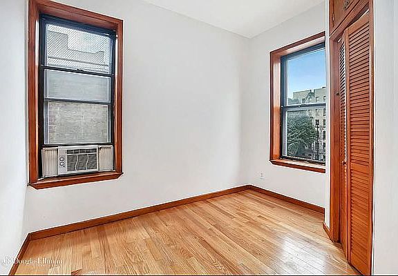 5th image of 188 Suffolk St #4N